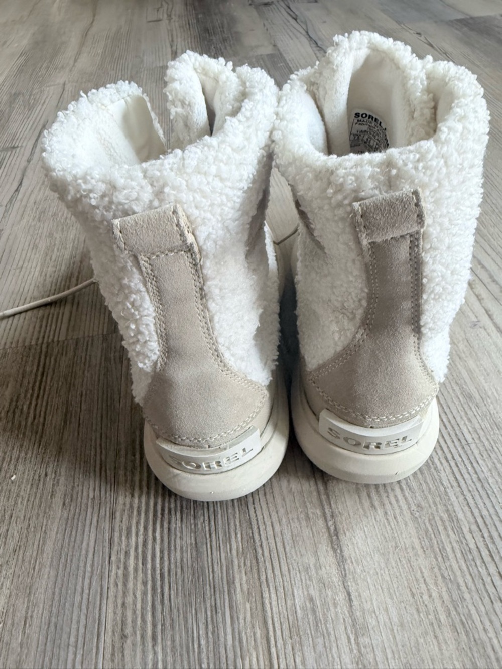Women Sorel Size 7.5 Winter Boots - Picture 3 of 4